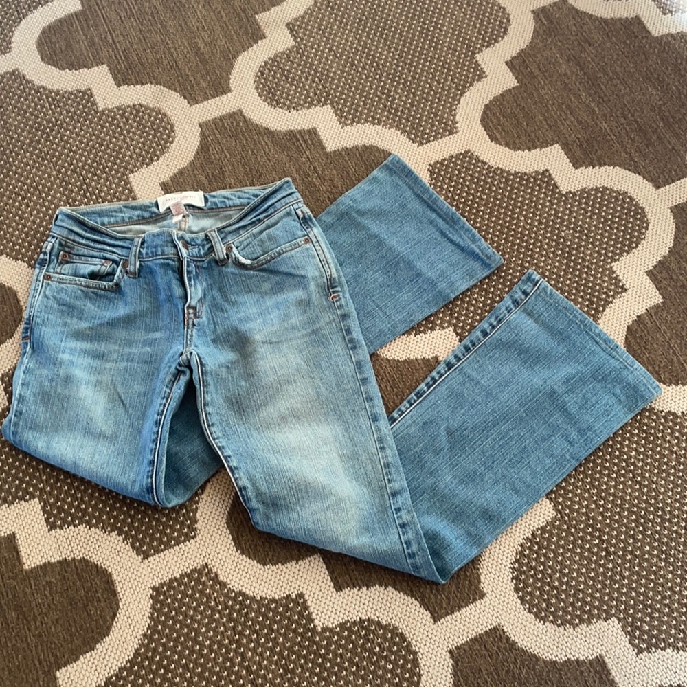 Abercrombie & Finch Low Rise Bootcut Jeans | 0R - Picture 2 of 15